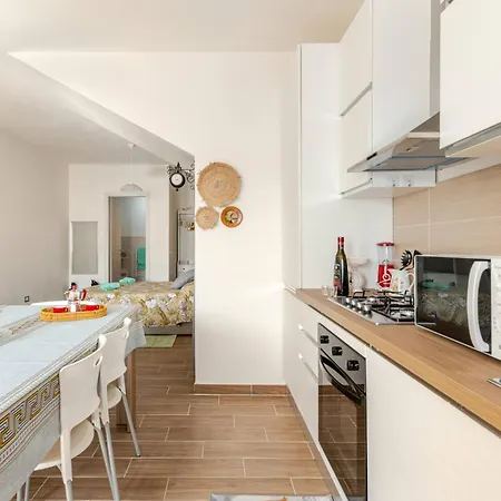 Monolocale A - 10 Min Dal Mare Apartment *